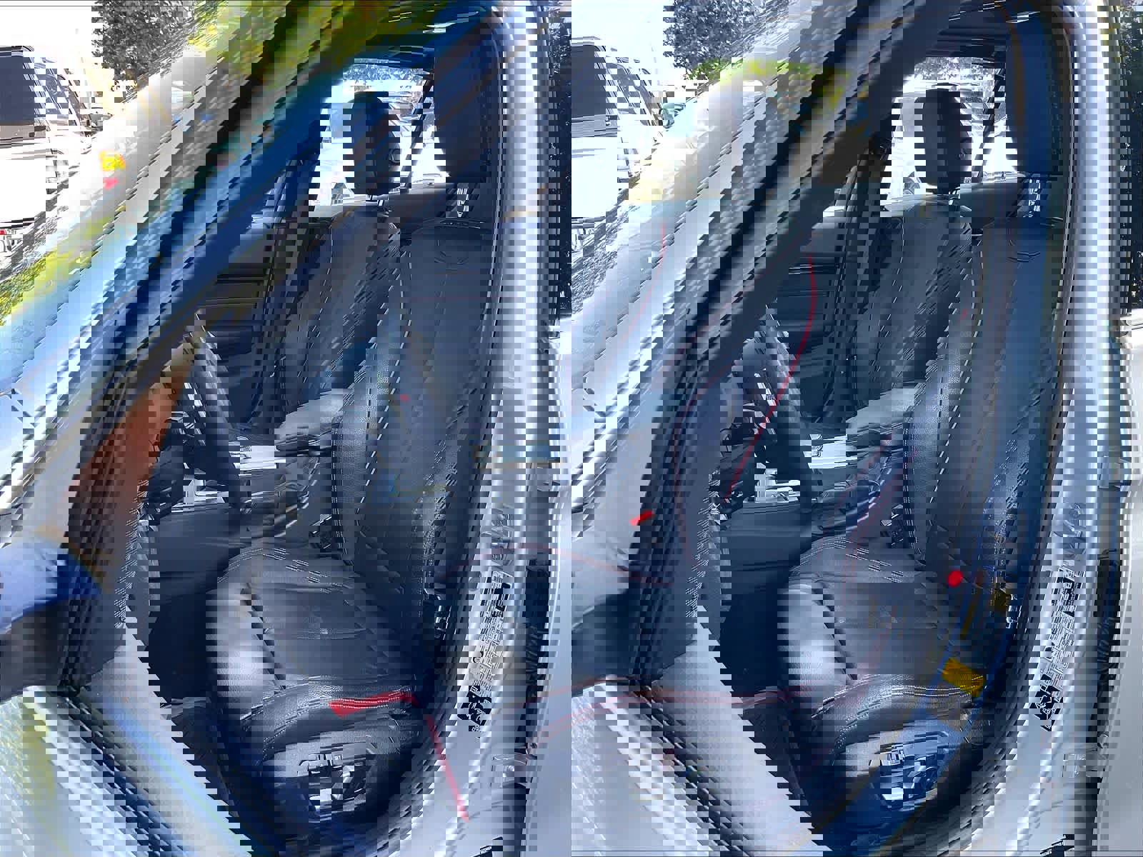 Used 2017 BMW 330i xDrive Sedan AWD/4WD image 26