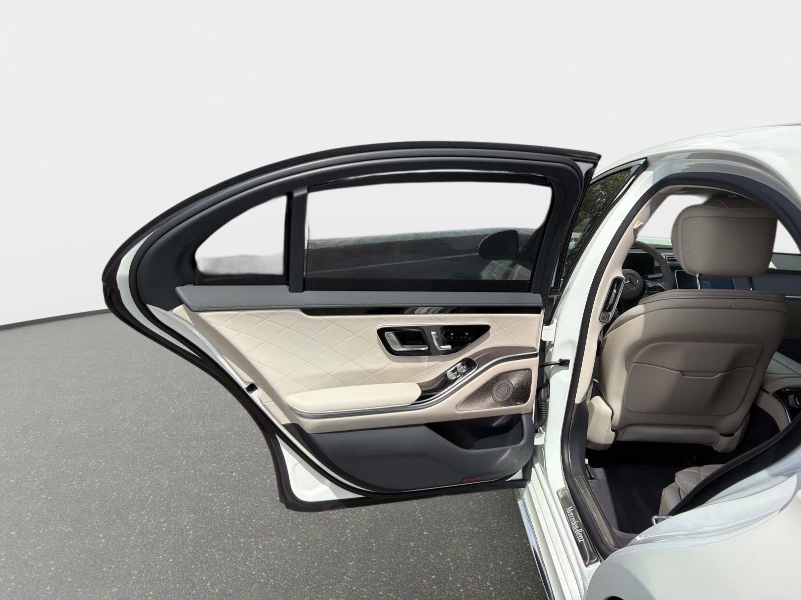 Used 2022 Mercedes-Benz S 580 4MATIC Sedan image 29