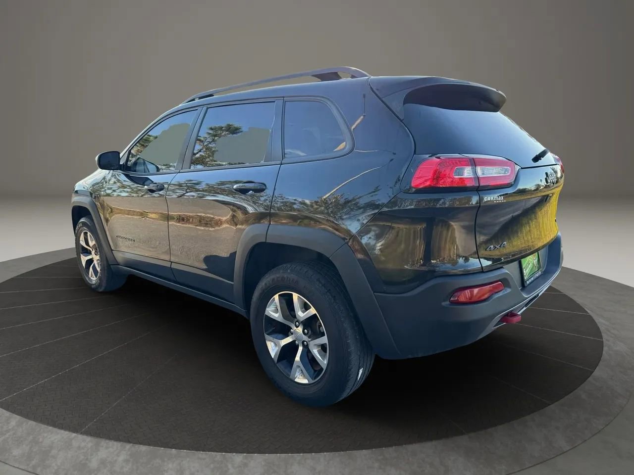Used 2016 Jeep Cherokee Trailhawk w/ Comfort/Convenience Group AWD/4WD image 5