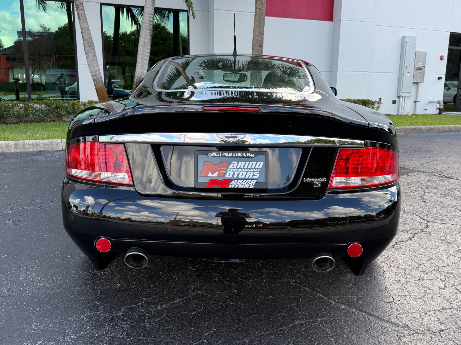 Used 2006 Aston Martin Vanquish S image 26