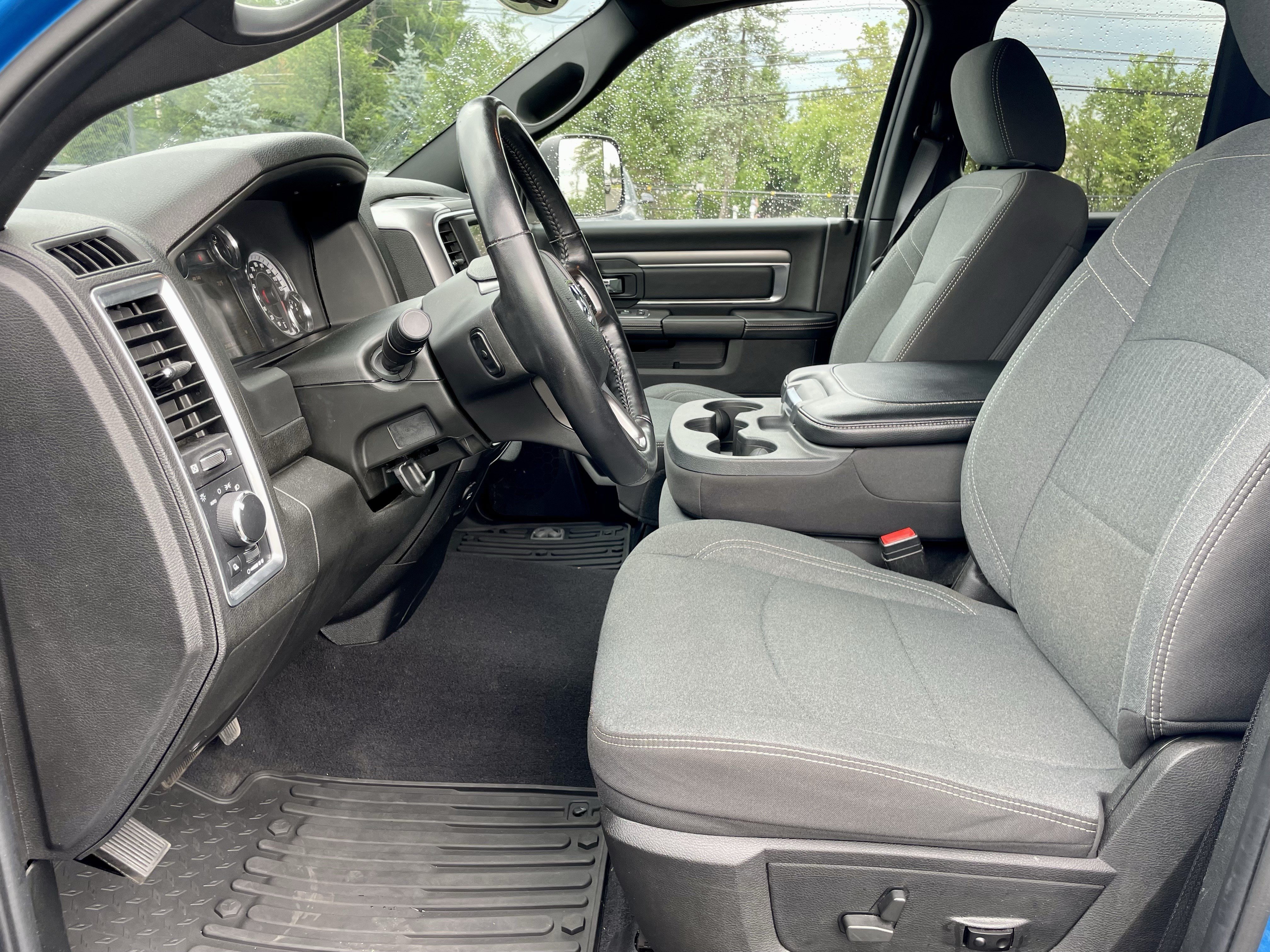 Used 2022 RAM 1500 Warlock w/ Trailer & Traction Group AWD/4WD image 14