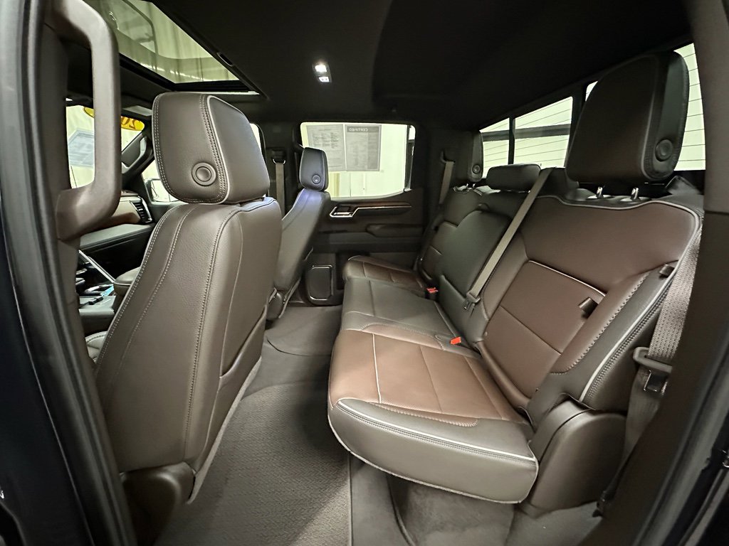 Used 2024 GMC Sierra 1500 Denali w/ Denali Reserve Package image 18
