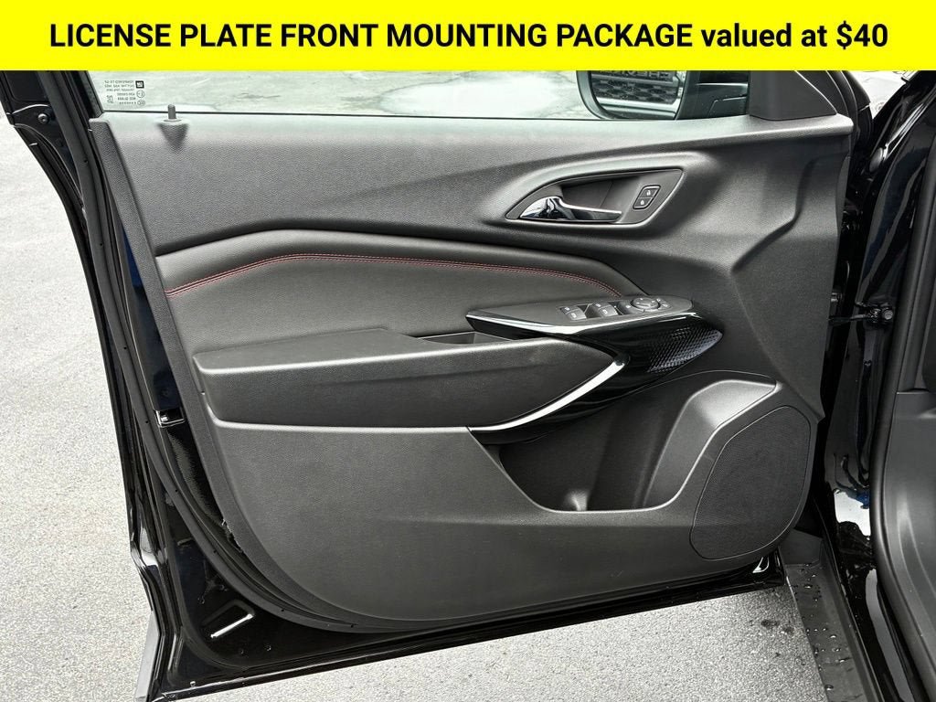 New 2026 Chevrolet Trax RS w/ Driver Confidence Package FWD image 3