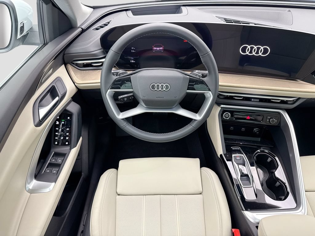 Used 2025 Audi Q5 Premium Plus w/ Premium Plus AWD/4WD image 11