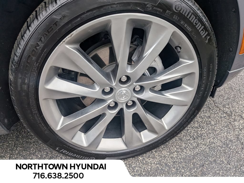 Used 2021 Buick Envision Avenir AWD/4WD image 48