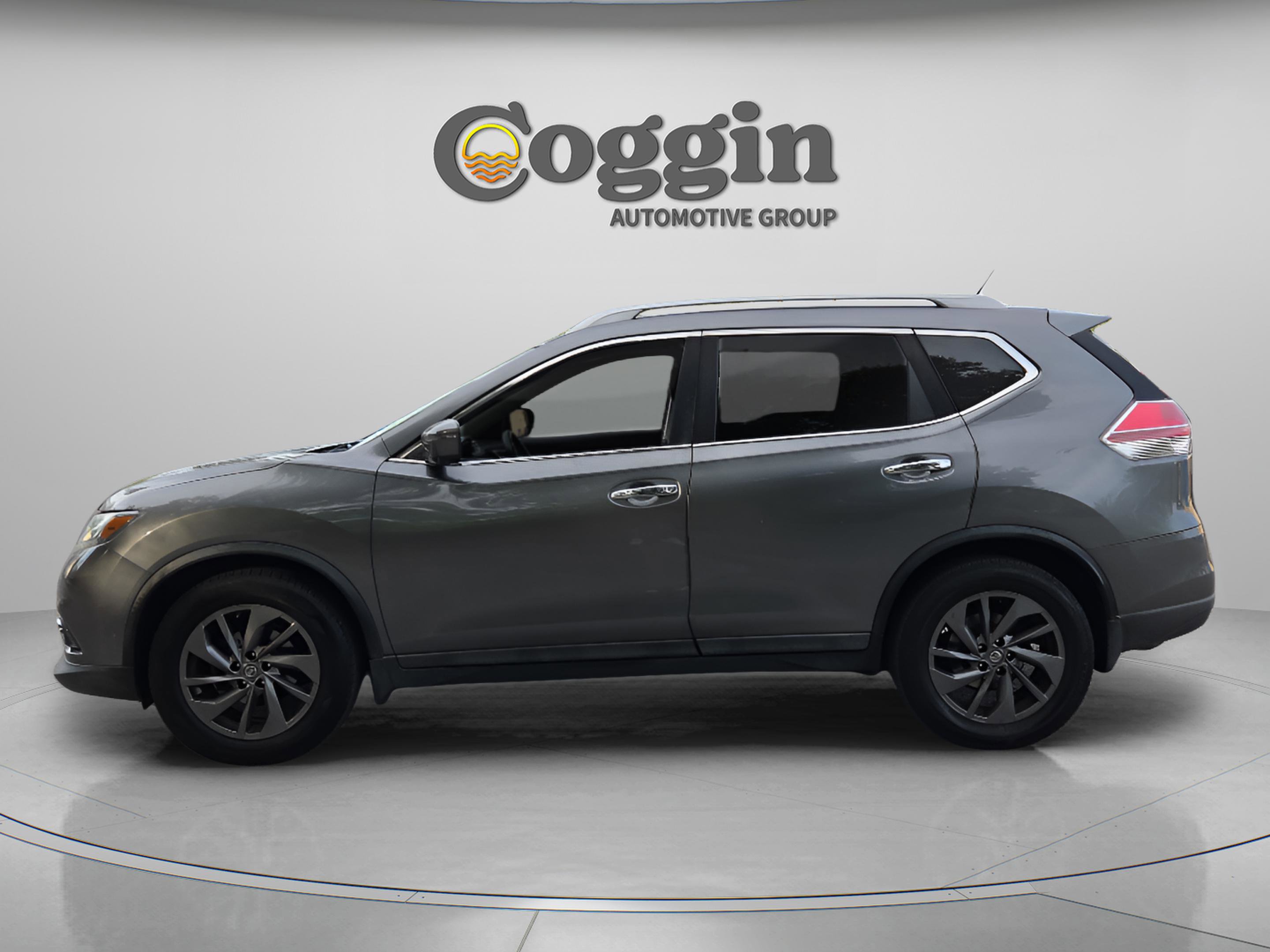 Used 2016 Nissan Rogue SL w/ SL Premium Package FWD image 2