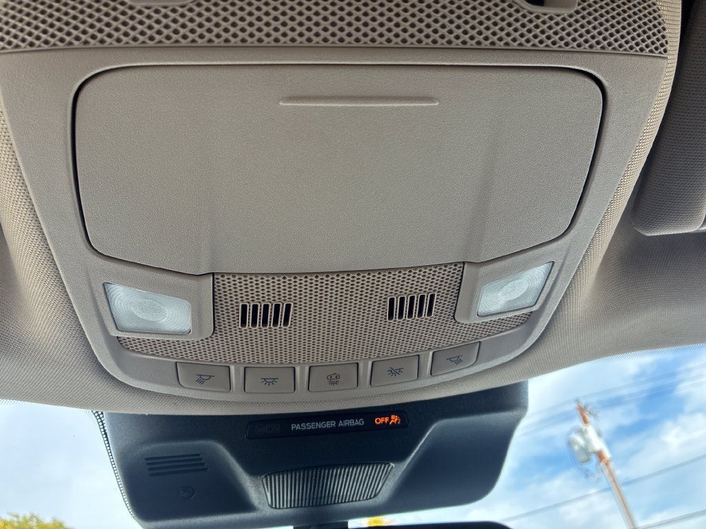 Used 2024 Ford Expedition XLT AWD/4WD image 28