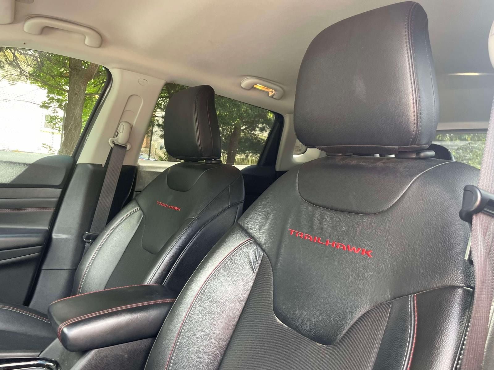 Used 2022 Jeep Compass Trailhawk AWD/4WD image 17