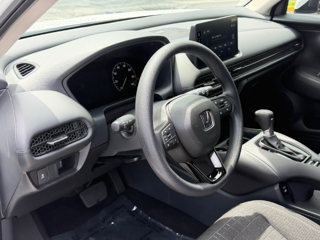Used 2026 Honda HR-V LX image 11