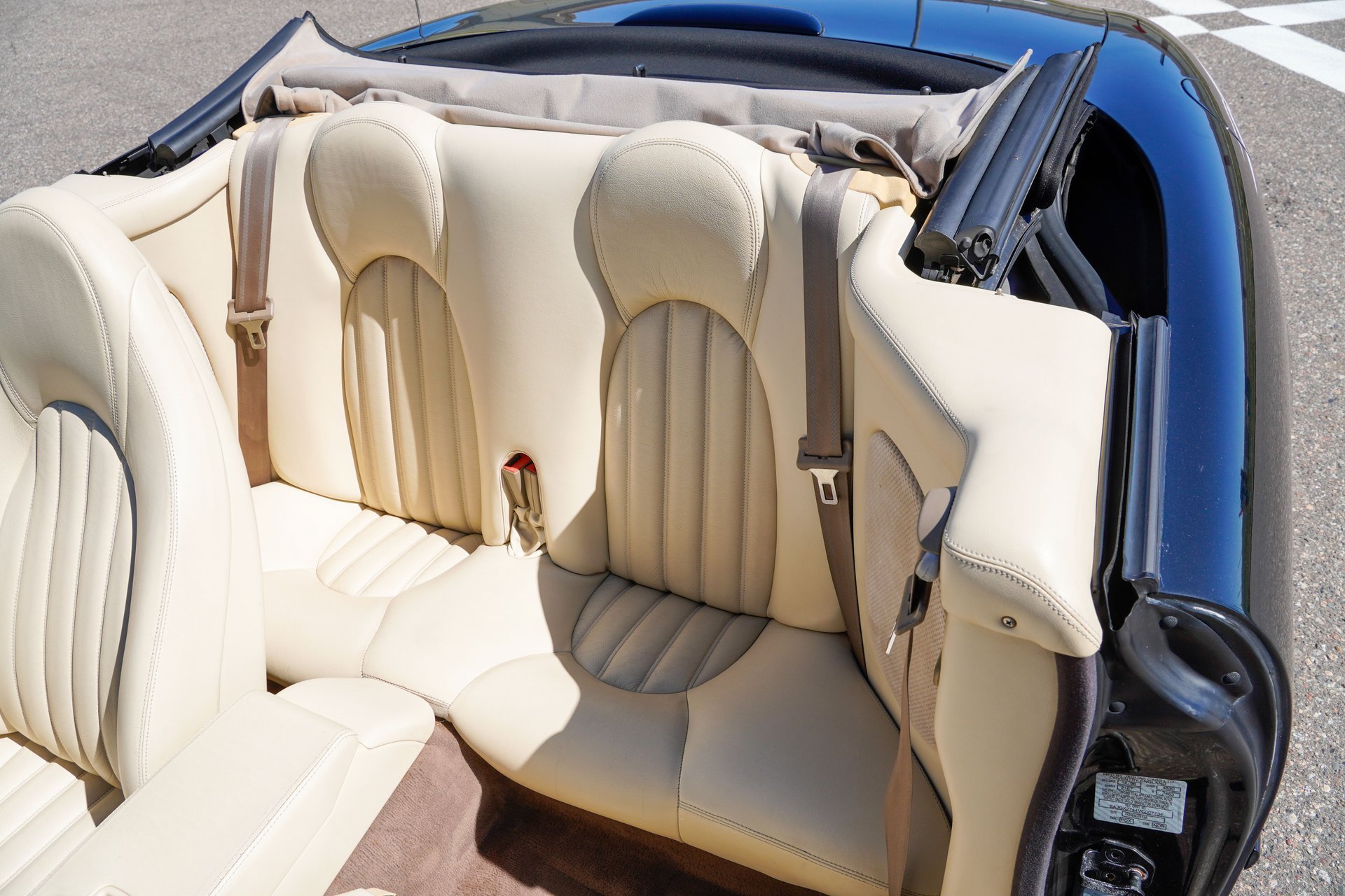 Used 1997 Jaguar XK8 Convertible RWD image 15