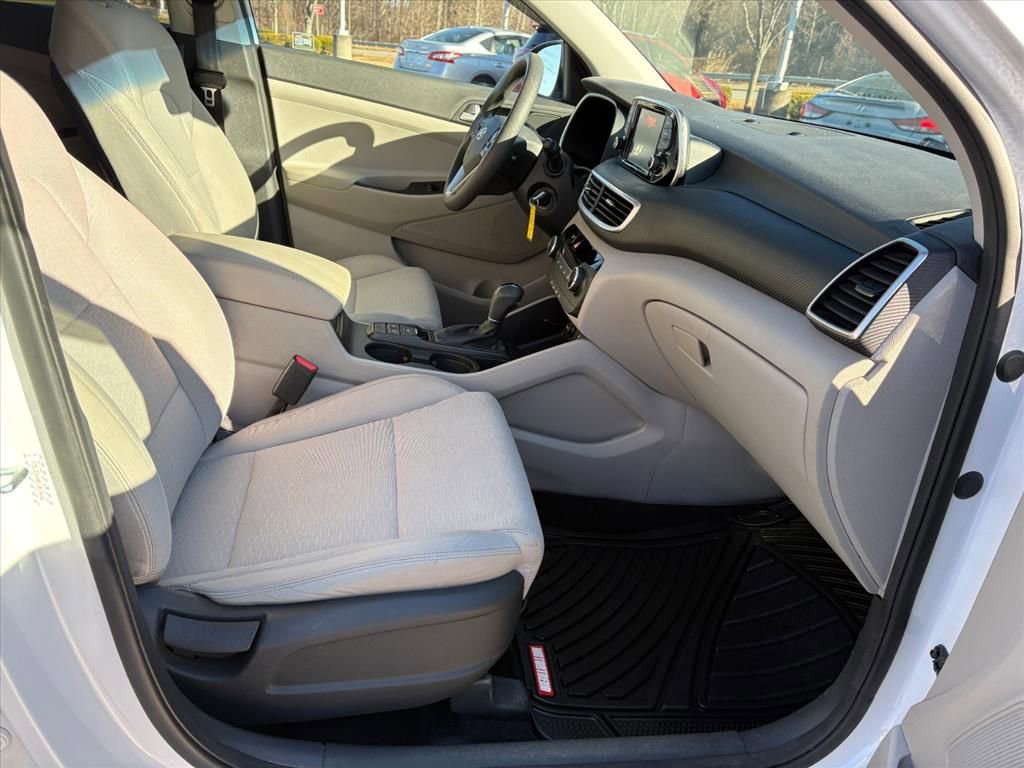 Used 2019 Hyundai Tucson SE w/ Cargo Package image 15