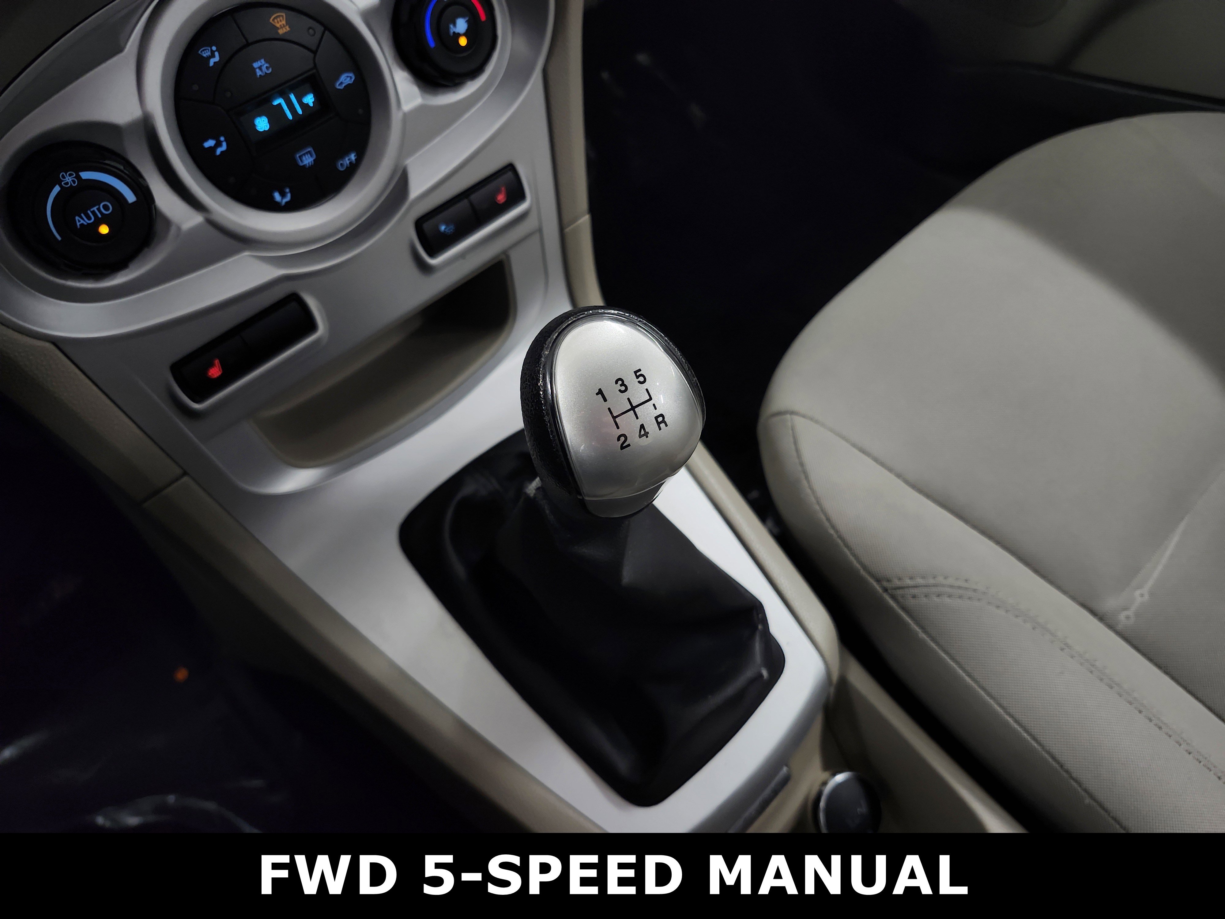 Used 2014 Ford Fiesta SE image 10