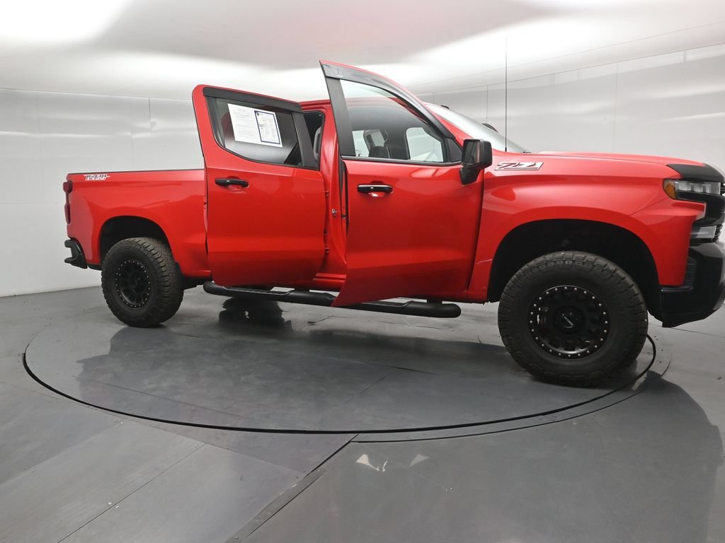 Used 2019 Chevrolet Silverado 1500 LT Trail Boss AWD/4WD image 30