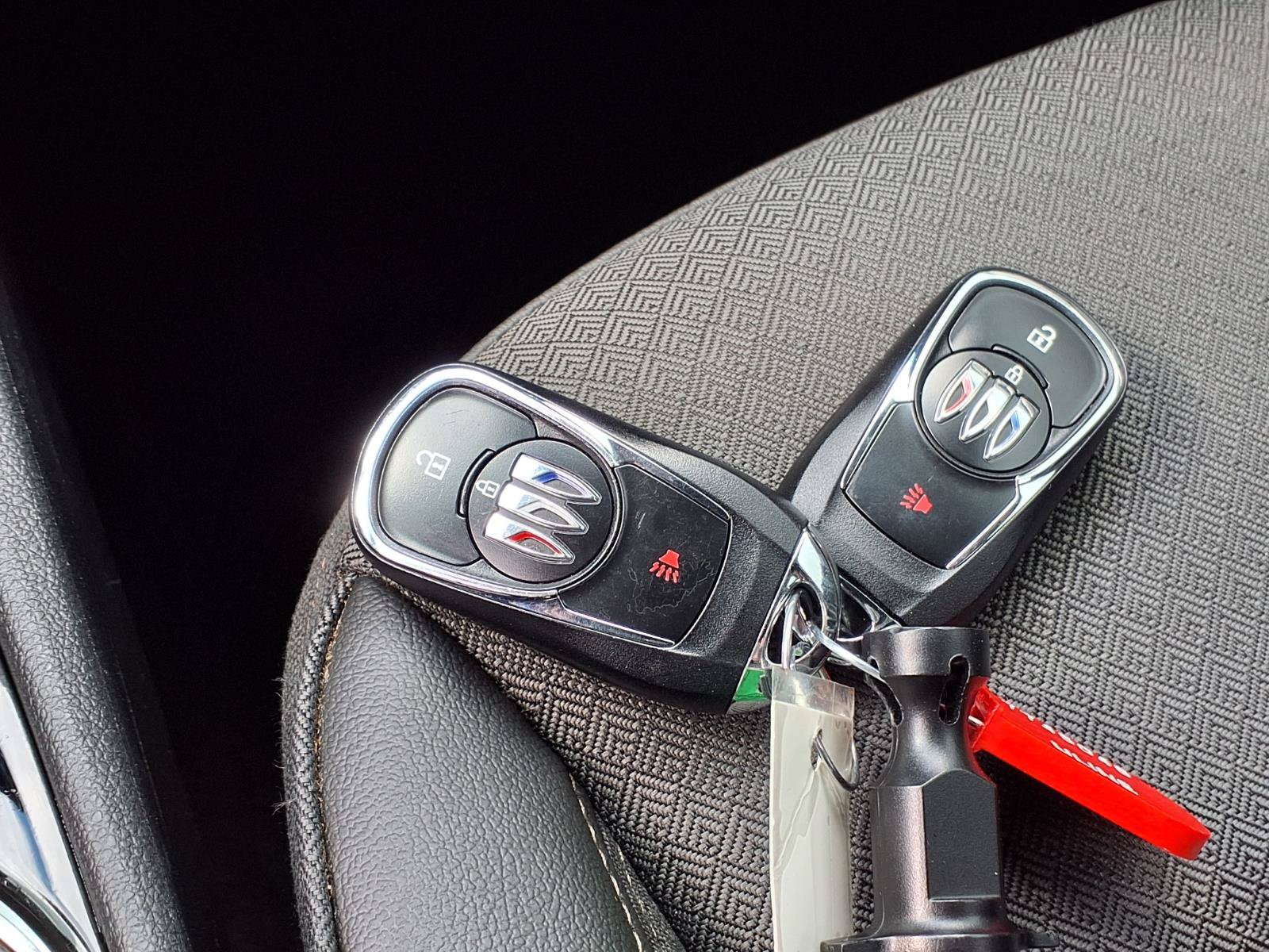Used 2024 Buick Encore GX Preferred FWD image 18