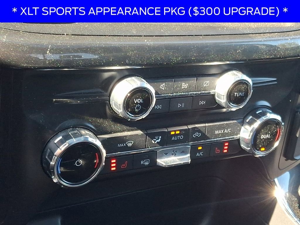 Used 2022 Ford F150 XLT w/ Equipment Group 302A High AWD/4WD image 16