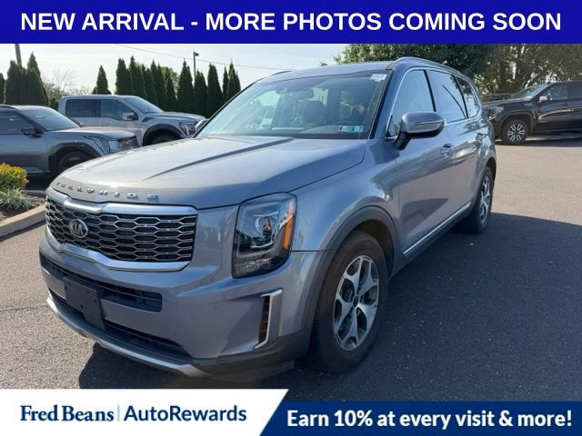 Used 2020 Kia Telluride EX AWD/4WD image 3