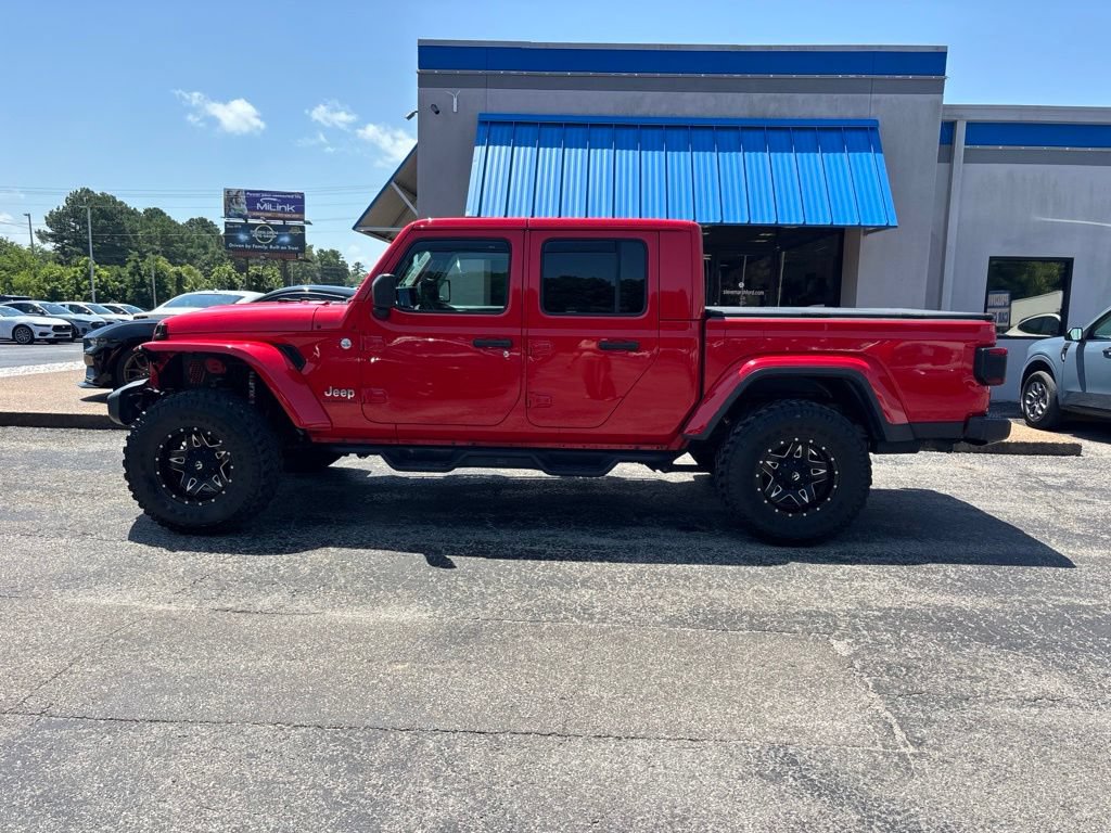 Used 2020 Jeep Gladiator Overland AWD/4WD image 6