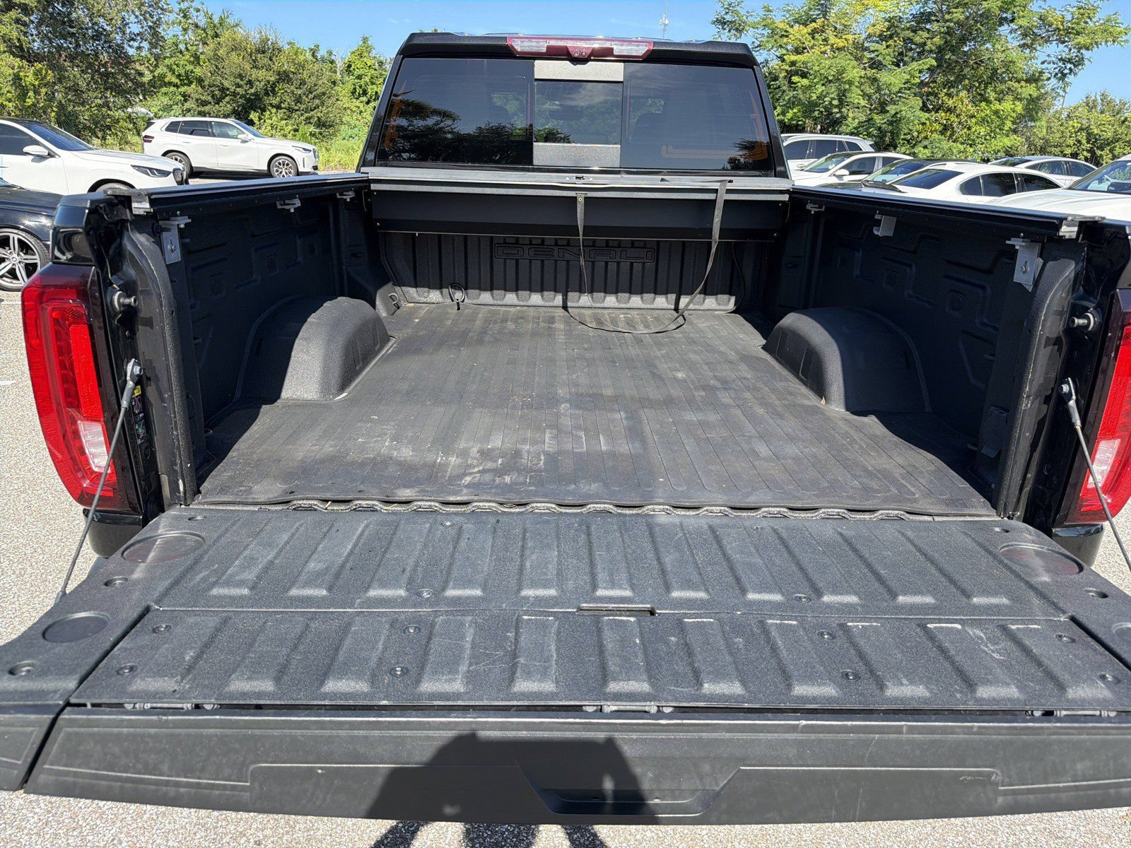 Used 2023 GMC Sierra 2500 Denali w/ Denali Ultimate Package AWD/4WD image 12