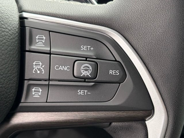 New 2026 Jeep Grand Cherokee L Limited w/ Luxury Tech Group II AWD/4WD image 19