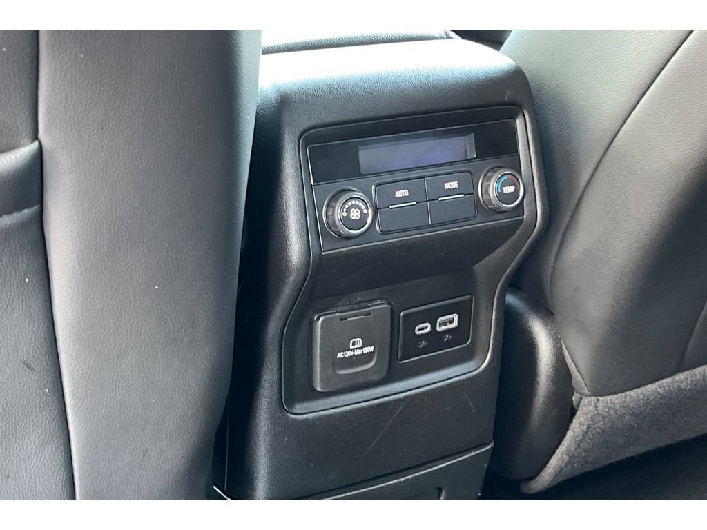 Used 2023 GMC Acadia SLT AWD/4WD image 42