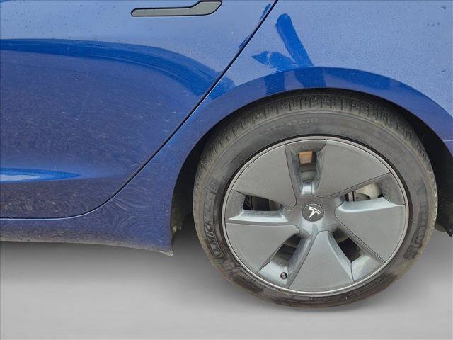 Used 2021 Tesla Model 3 Standard Range Plus RWD image 6