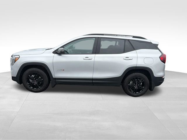 Used 2022 GMC Terrain AT4 w/ Infotainment Package II image 2