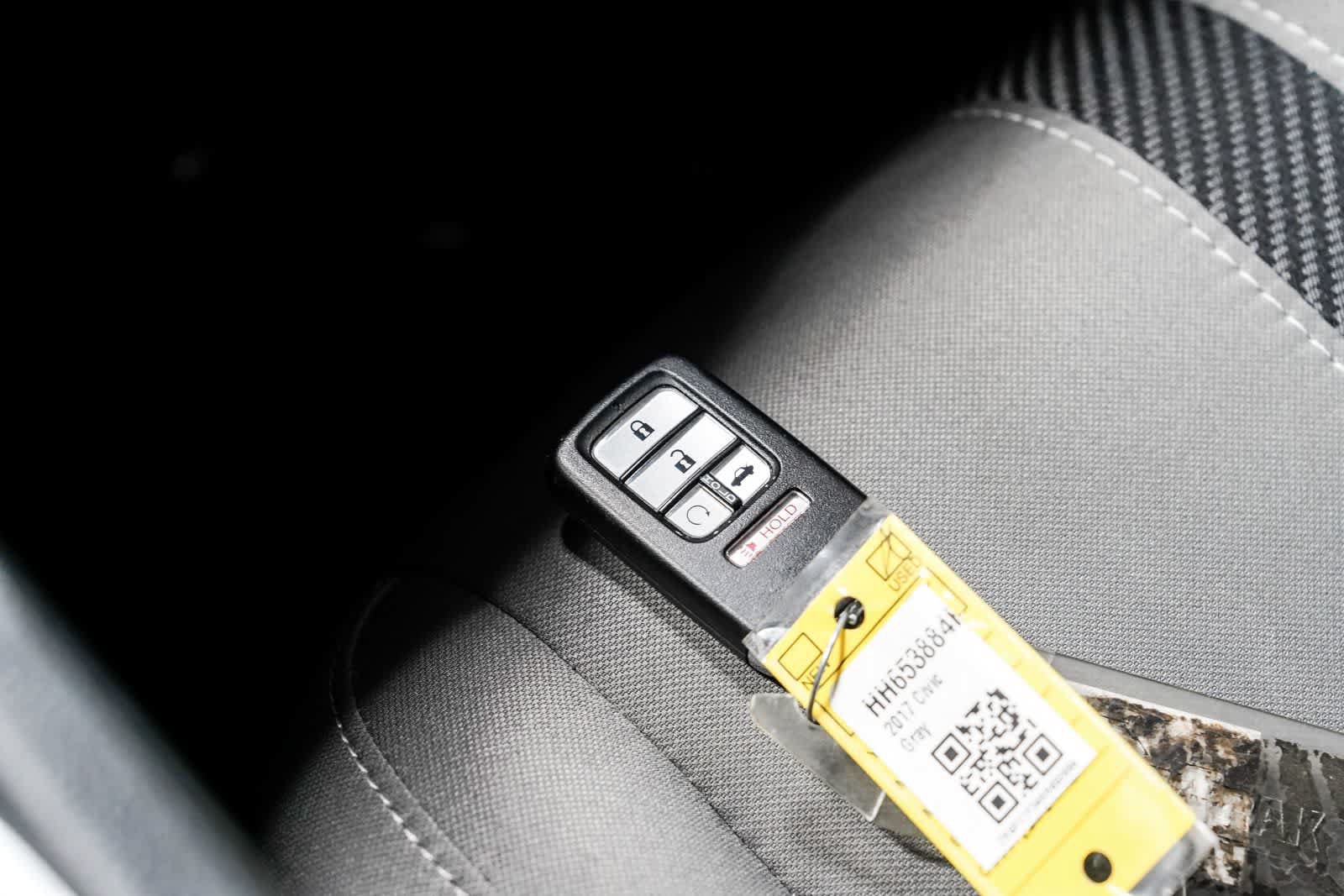 Used 2017 Honda Civic EX-T image 29