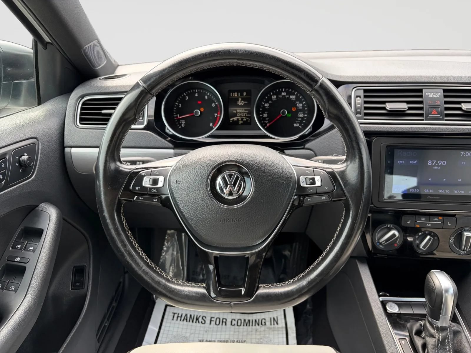 Used 2017 Volkswagen Jetta Sport FWD image 29