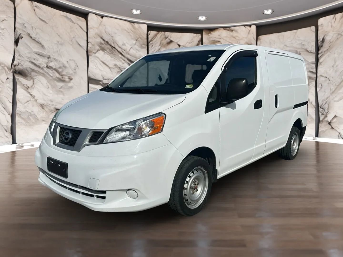 Used 2020 Nissan NV200 S w/ Sliding Glass Door Package image 4