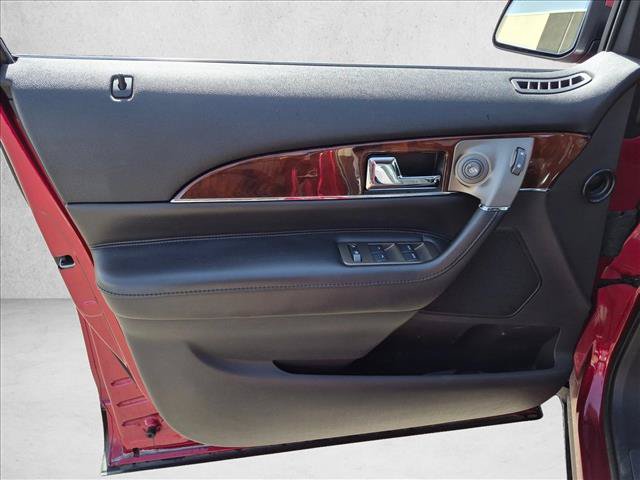Used 2014 Lincoln MKX FWD w/ Equipment Group 101A image 5