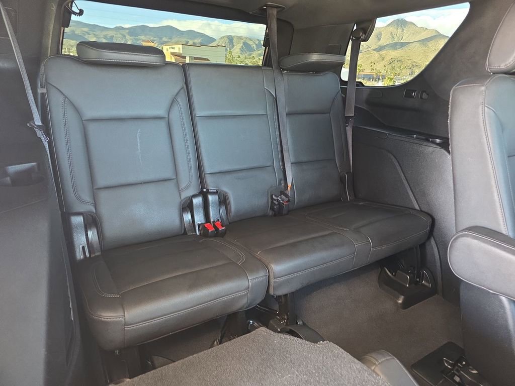 Used 2021 Chevrolet Tahoe Z71 image 28