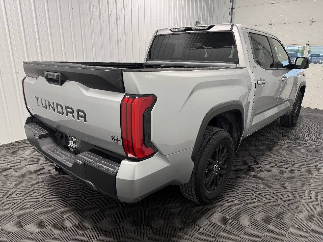 Used 2024 Toyota Tundra SR5 w/ SR5 Premium Package AWD/4WD image 3