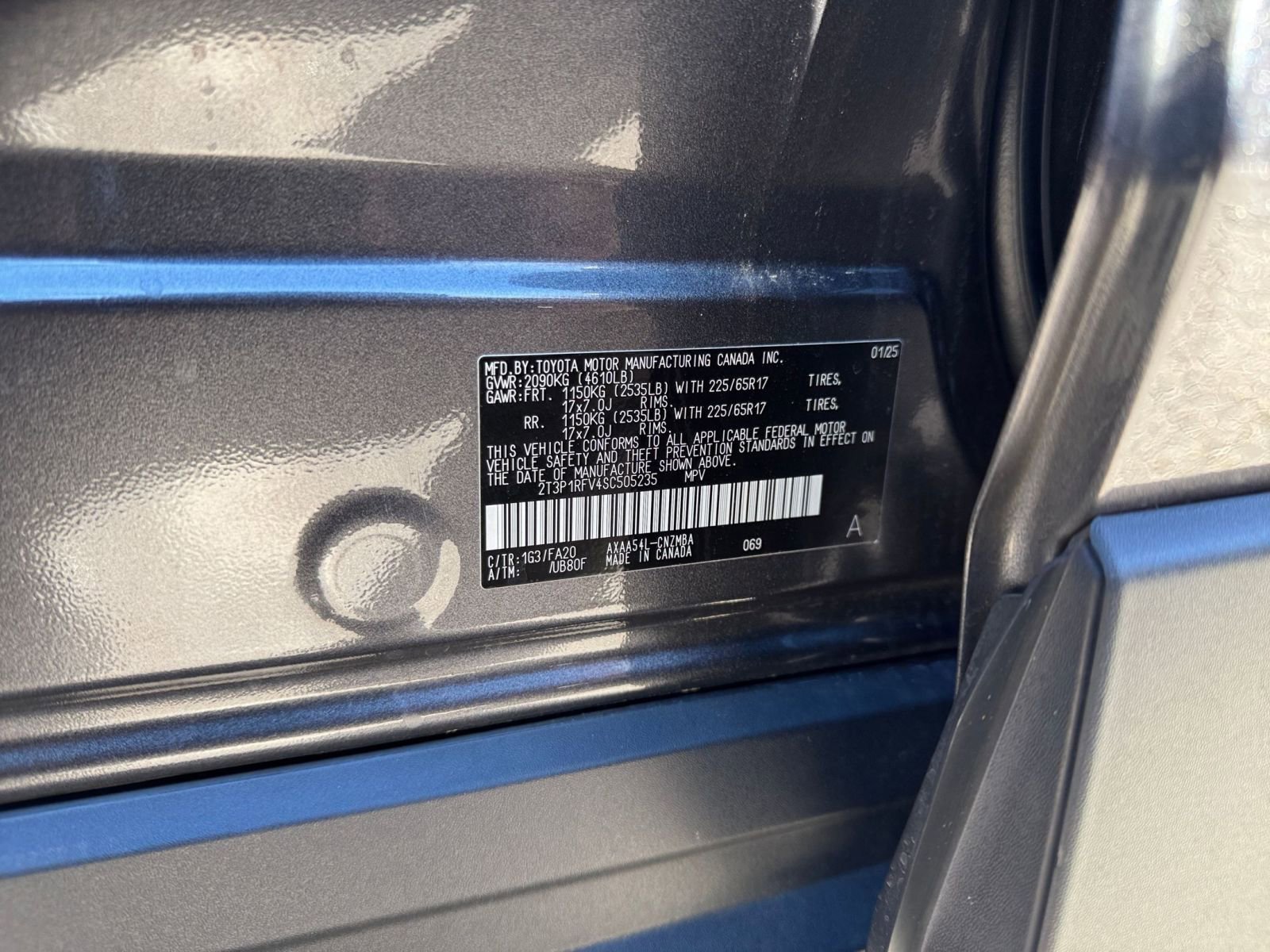 Used 2025 Toyota RAV4 XLE image 23