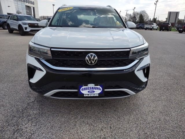 Used 2022 Volkswagen Taos SE image 8