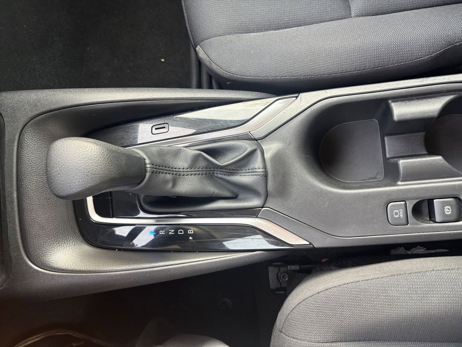 Used 2025 Toyota Corolla LE image 39