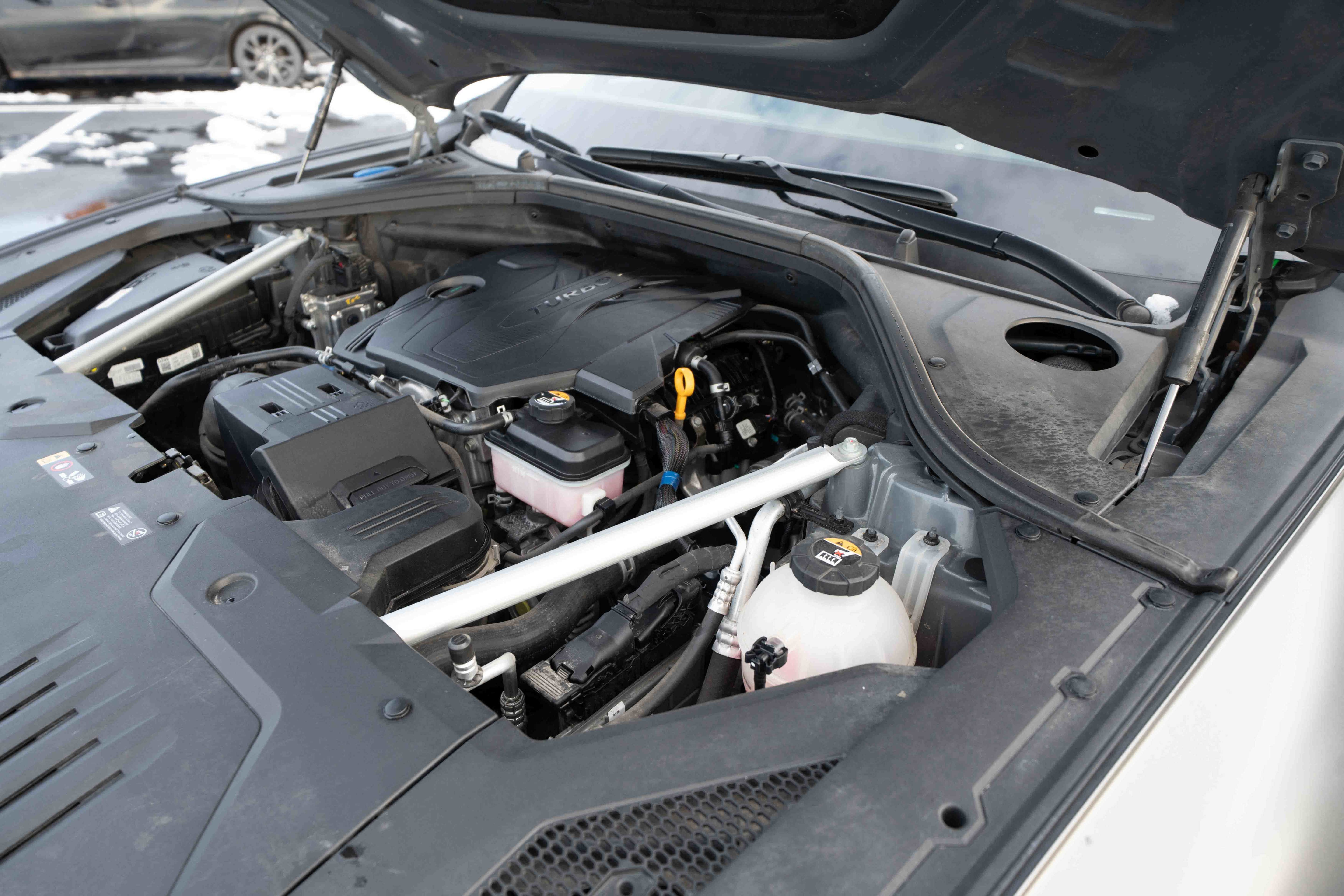 Used 2023 Genesis GV70 2.5T w/ Advanced Package image 34