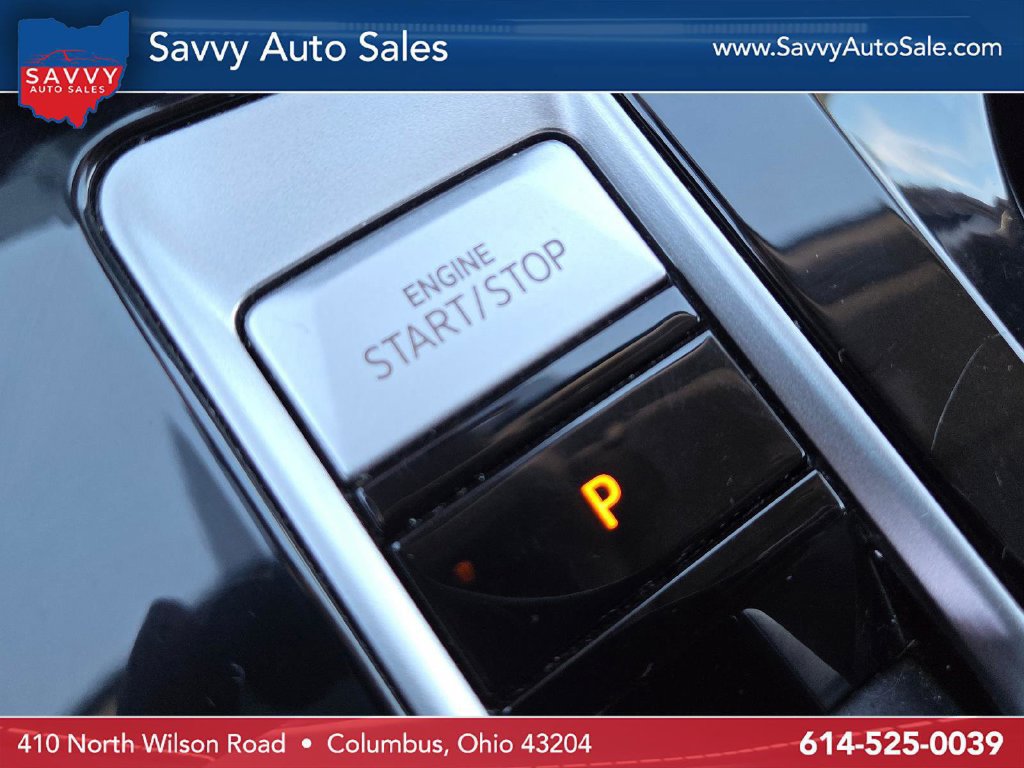 Used 2025 Volkswagen Atlas SE FWD image 5