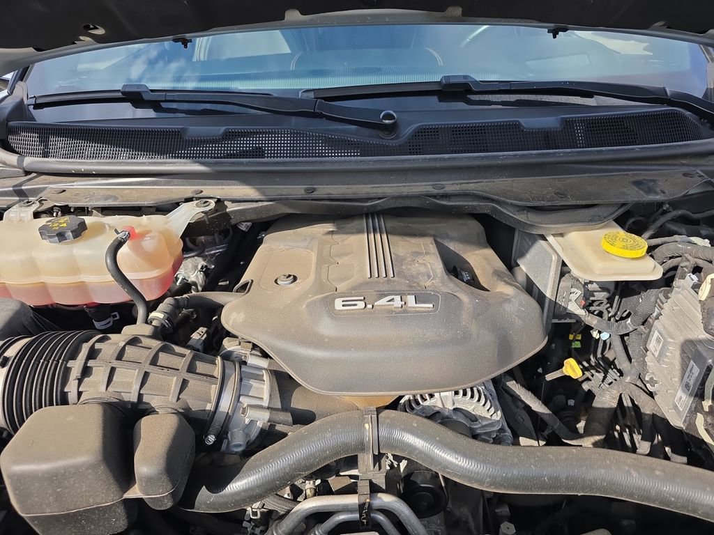 Used 2022 Jeep Grand Wagoneer Series III w/ Rear Seat Video Group 1 image 27