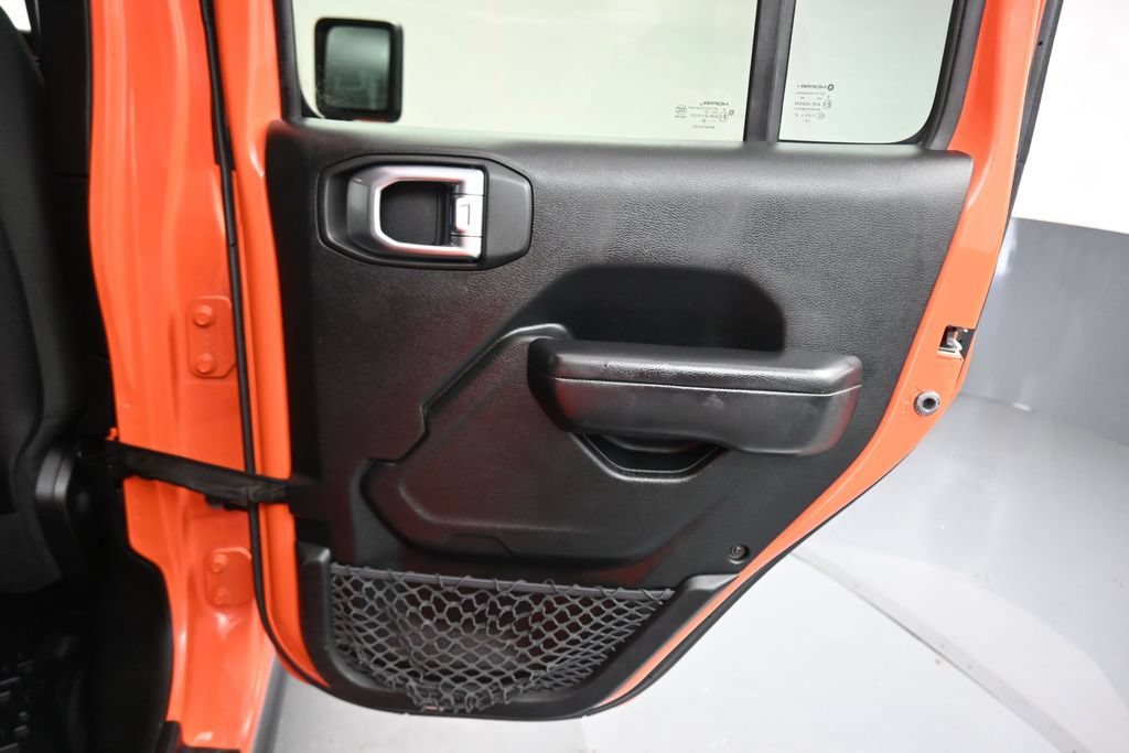 Used 2020 Jeep Wrangler Unlimited Rubicon AWD/4WD image 30