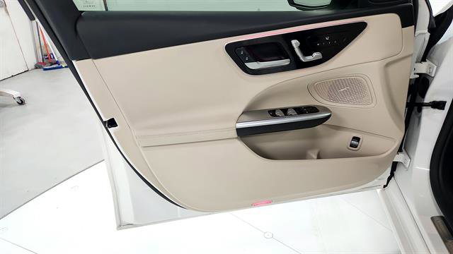 Used 2024 Mercedes-Benz C 300 4MATIC Sedan image 20