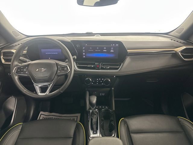 Used 2024 Chevrolet TrailBlazer ACTIV image 17