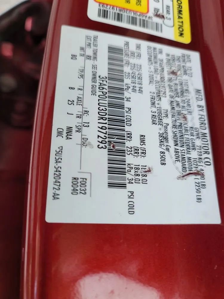 Used 2013 Ford Fusion SE FWD image 36