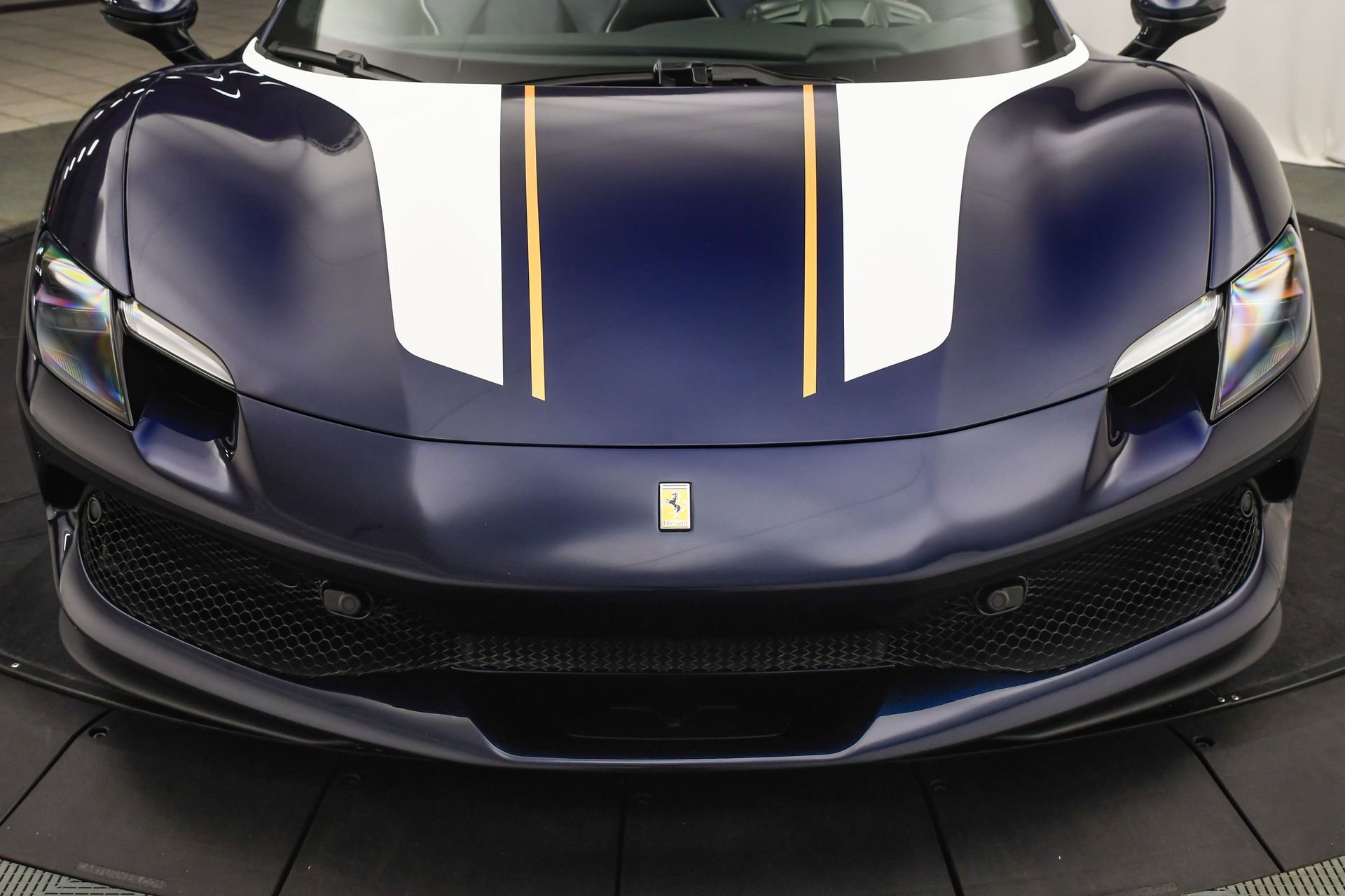 Used 2025 Ferrari 296 GTS image 28