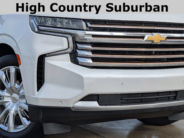 Used 2024 Chevrolet Suburban High Country w/ Max Trailering Package AWD/4WD image 3