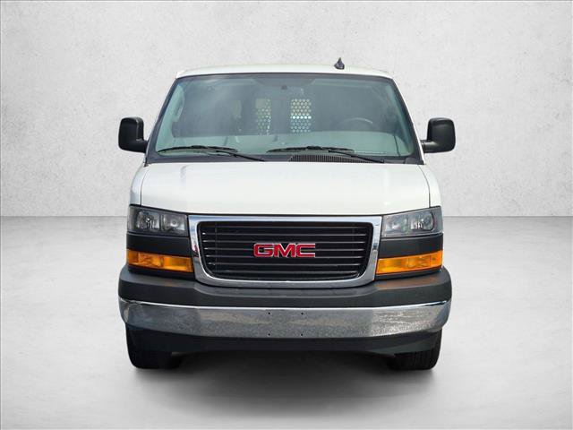 Used 2025 GMC Savana 2500 w/ Driver Convenience Package RWD image 2