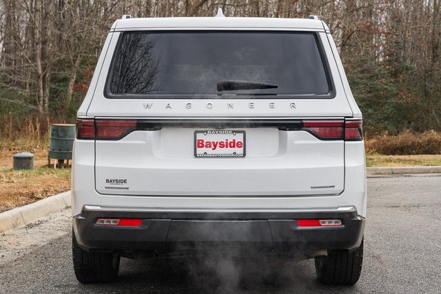 Used 2022 Jeep Wagoneer Series III w/ Premium Group I image 6