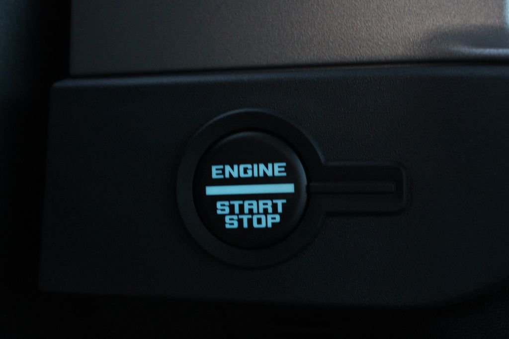 New 2026 Ford Bronco Outer Banks w/ Sasquatch Package AWD/4WD image 13