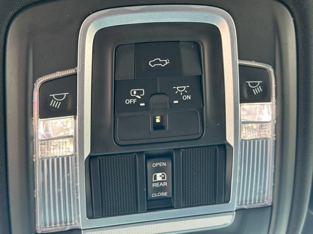 Used 2020 RAM 3500 Laramie AWD/4WD image 33