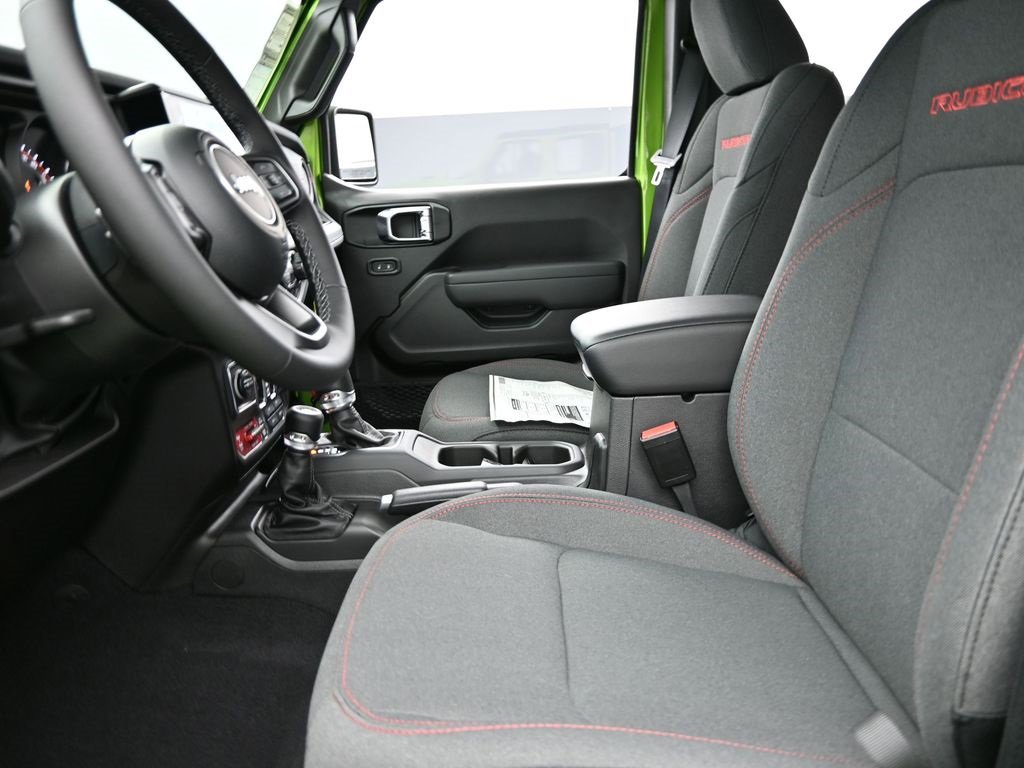 New 2025 Jeep Wrangler Rubicon w/ Technology Group image 11