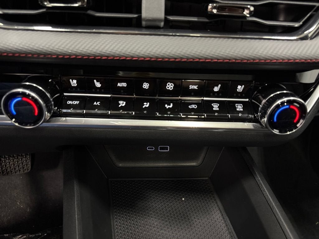 New 2027 Chevrolet Equinox RS w/ Safety and Technology Package AWD/4WD image 19
